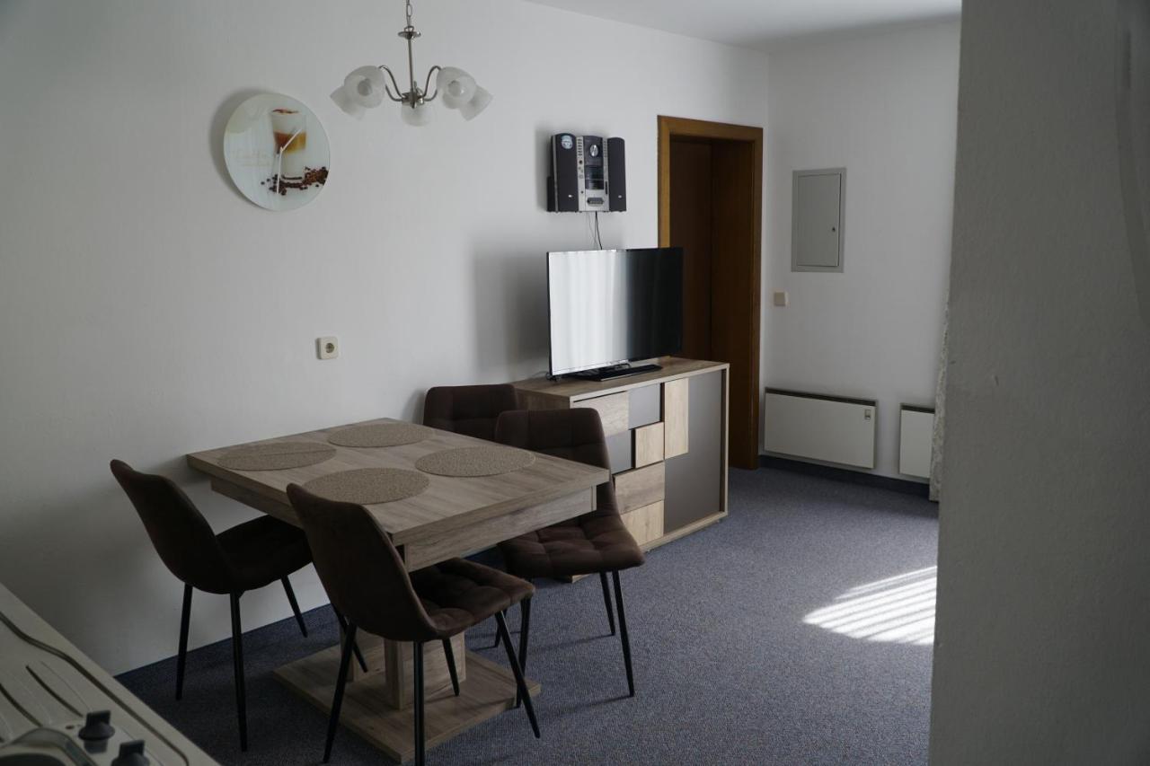 Pension-Ferienwohnung Rotar Faak am See Exterior photo